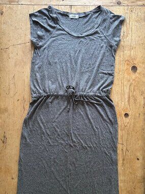 OMGirl Heather Grey Long Cap Sleeve Dress Size M
